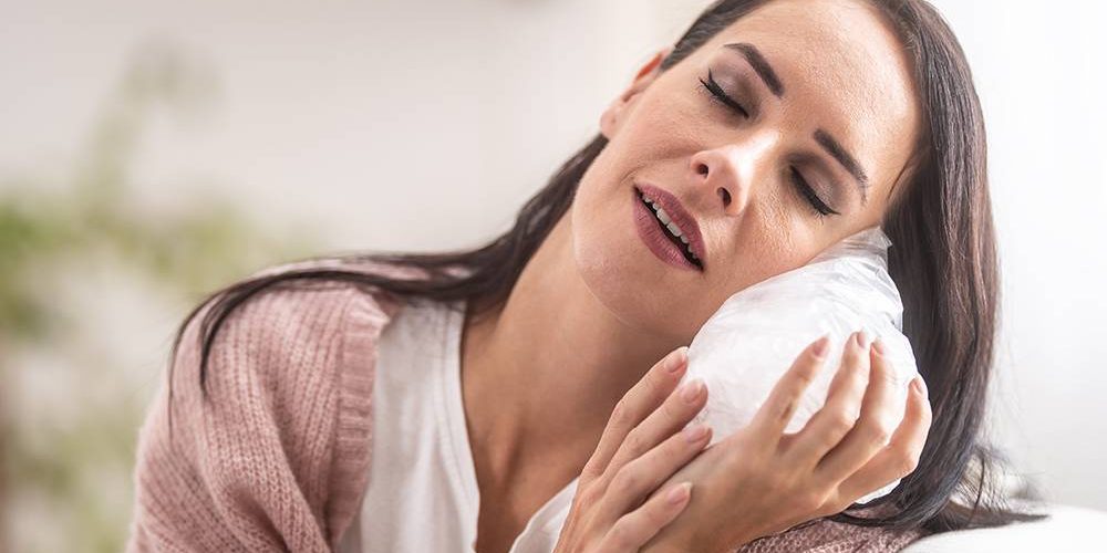 İmplant Sonrası Buz Tedavisi Ne Kadar Sürer