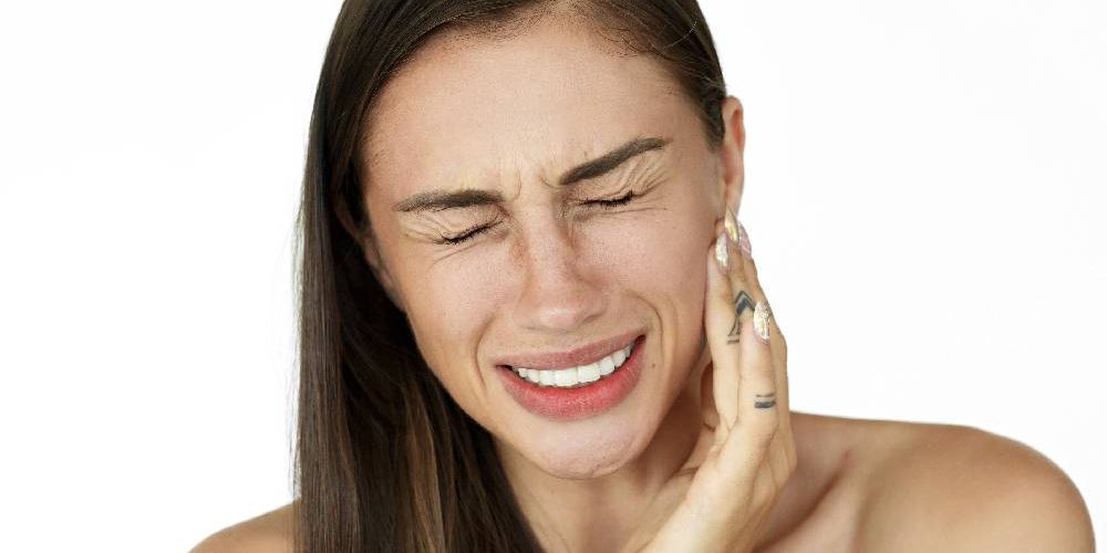 Trismus (Çene Kilitlenmesi) Nedir Trismus (Çene Kilitlenmesi) Nedir